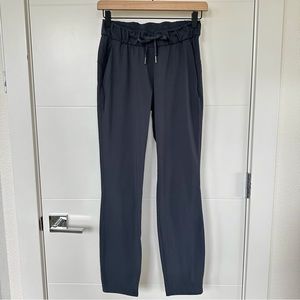 Lululemon On The Fly Pant 7/8 28” Melanite Size 2